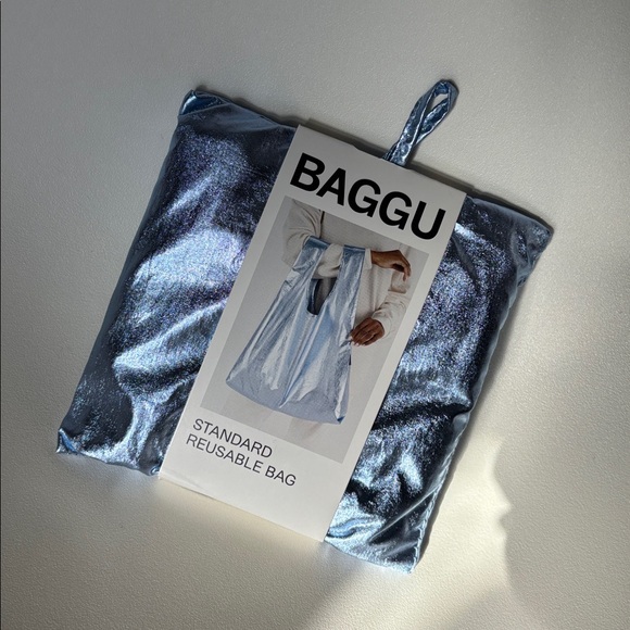 BAGGU Handbags - BAGGU Metallic Light Blue Standard Tote NWT Disco Ball dipped in Mediterranean